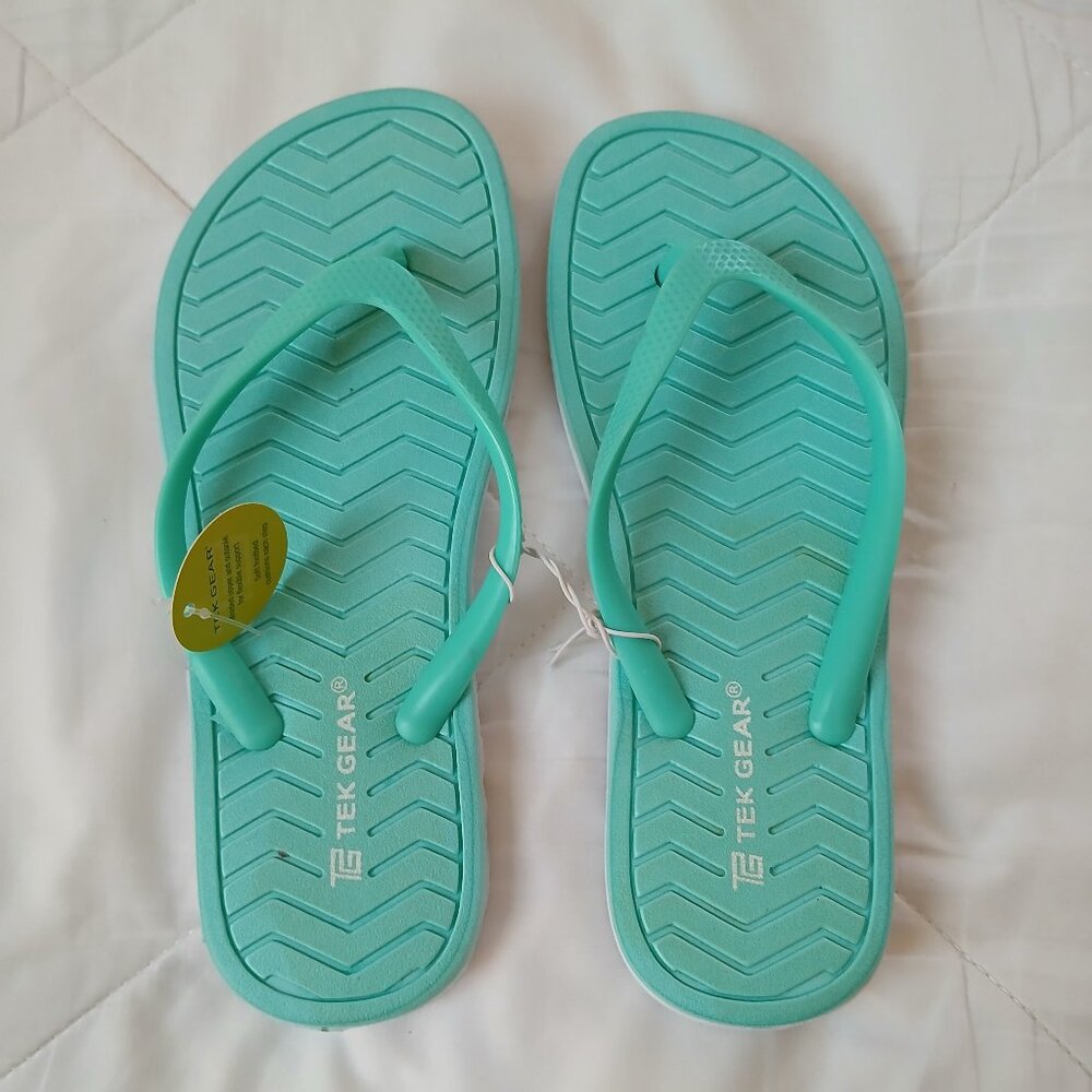 Tek Gear flip-flops